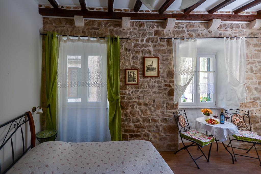 Apartments Kaleta Split Pokoj fotografie